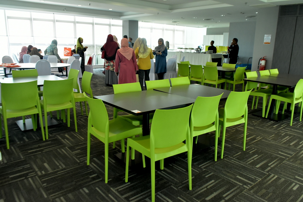 UKM 1730